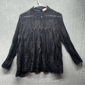 Altar'd State Black Lace Blouse Sheer Lace arms/chest Sz. Medium Flowy scalloped